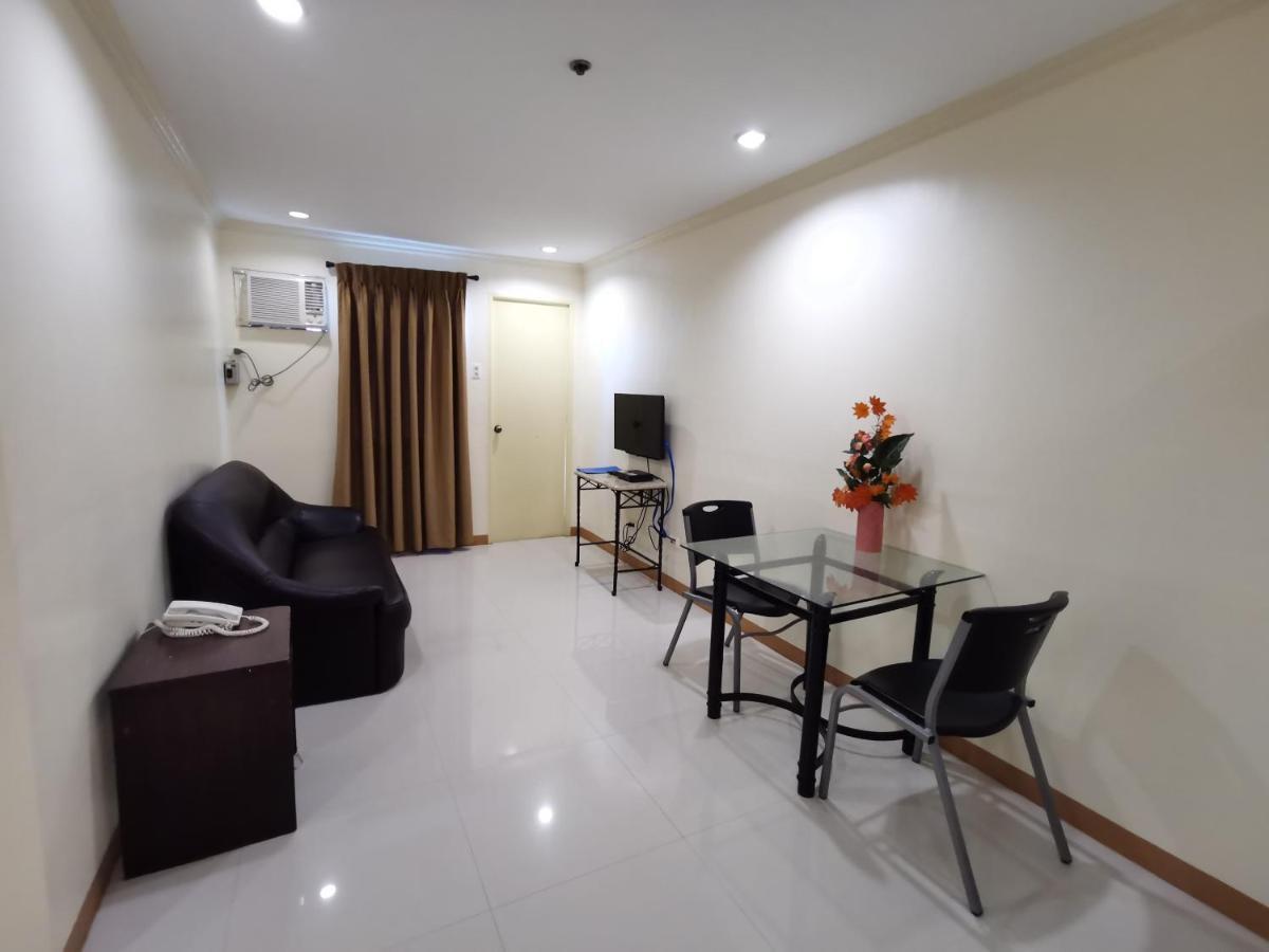 Metro Park Hotel - Cebu City Eksteriør bilde