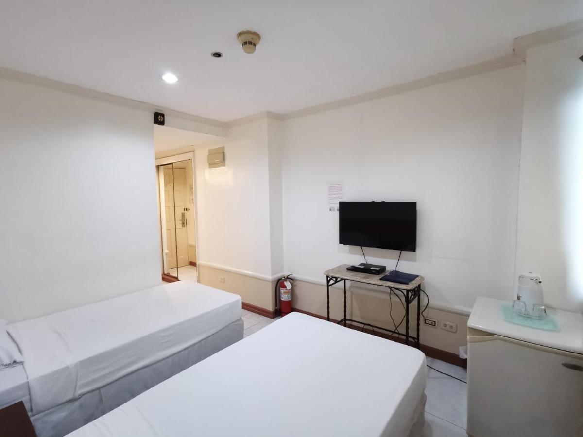 Metro Park Hotel - Cebu City Eksteriør bilde
