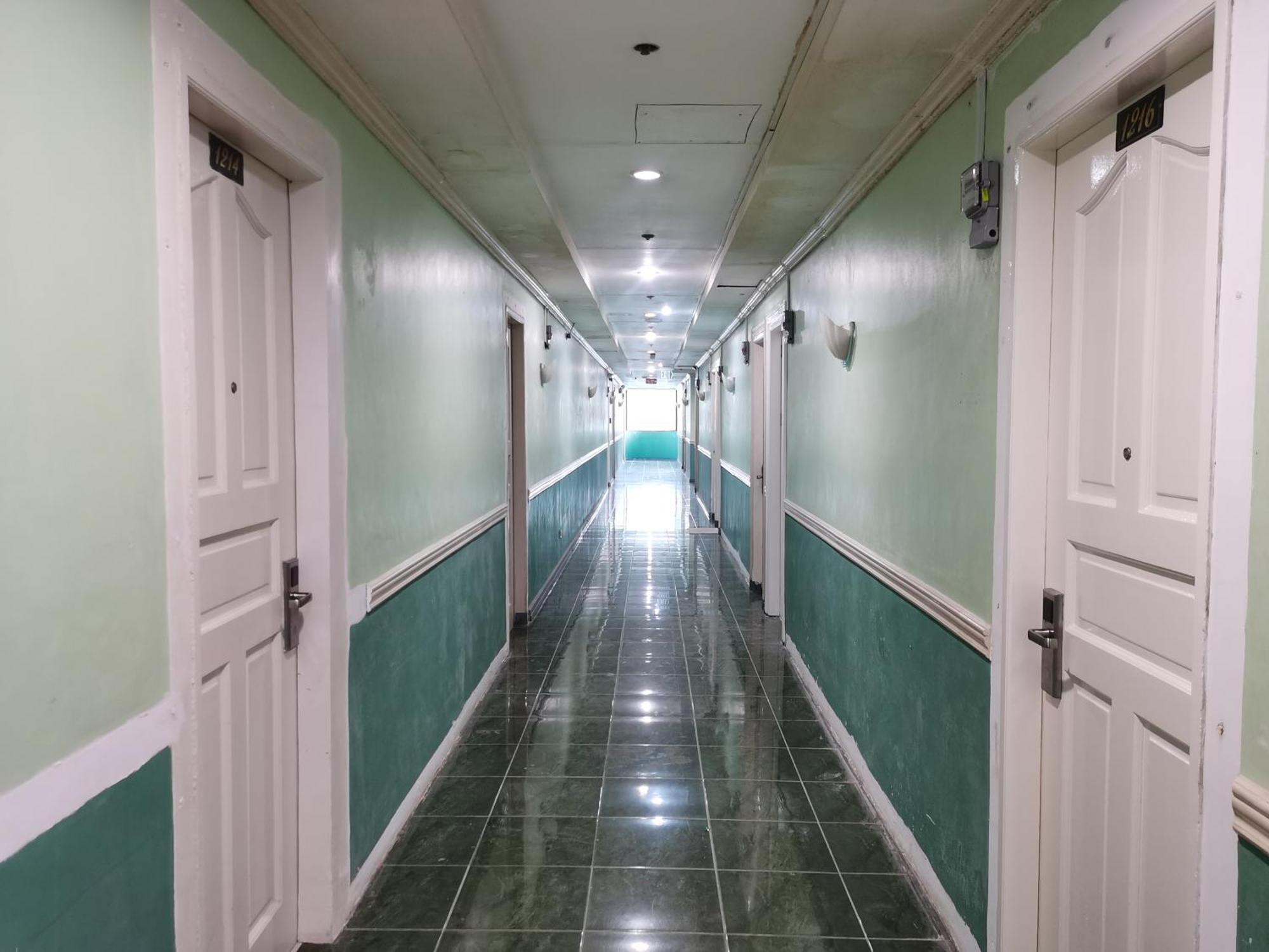 Metro Park Hotel - Cebu City Eksteriør bilde