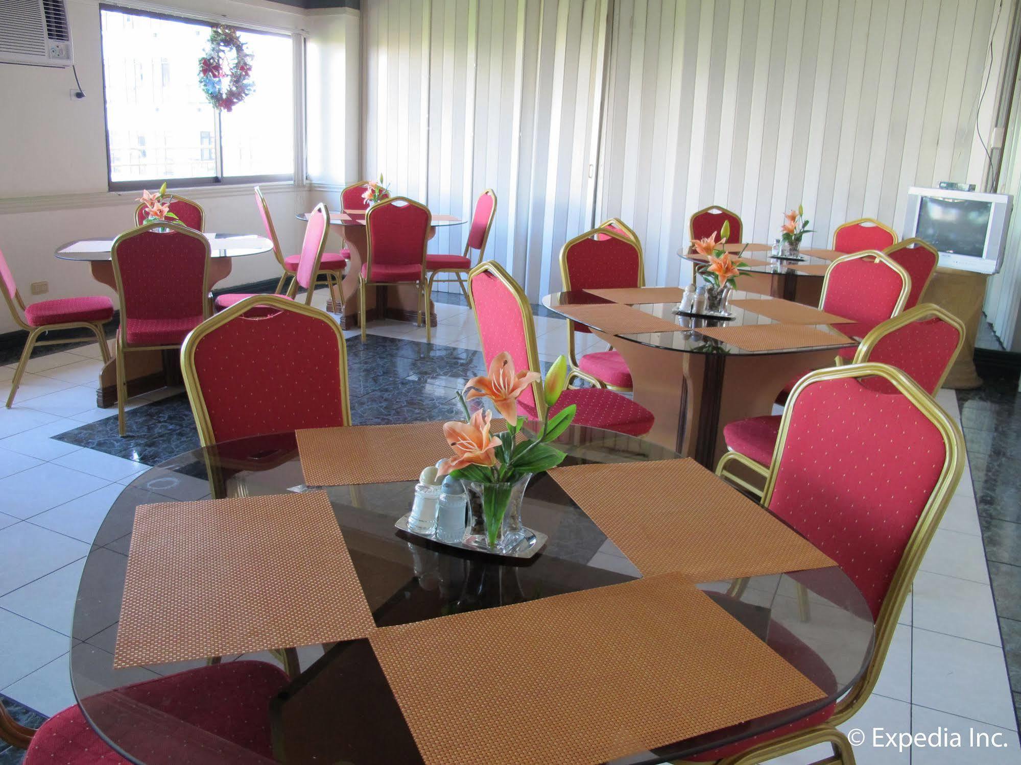 Metro Park Hotel - Cebu City Eksteriør bilde